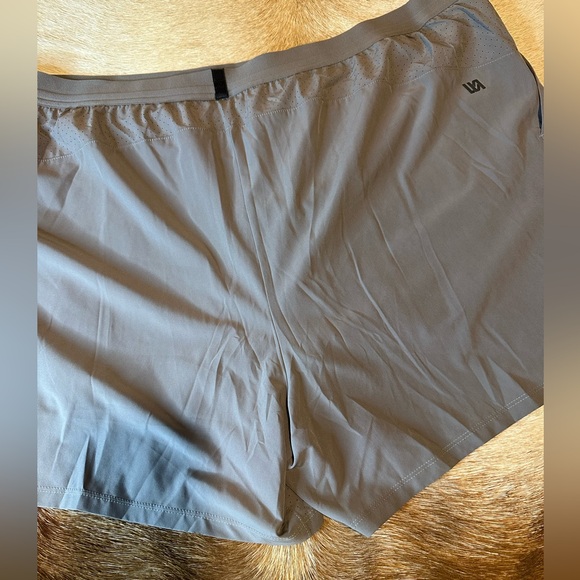 Men's Athletic Shorts ~ Silver Shadow - Picture 3 of 5